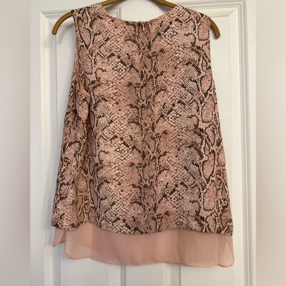 Rose & Olive snakeskin sleeveless blouse Medium - Picture 3 of 5